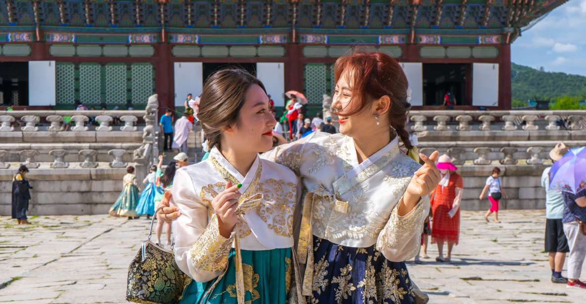 Your Personal Seoul Photographer! - Gyeongbokgung Palace portraits: better light, better angles, less stress