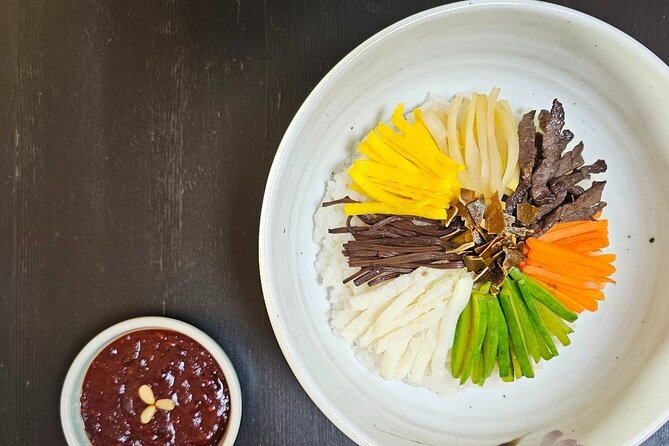 Yun Korean Cooking Class in Seoul - Chef Yun’s Seoul kitchen: what you actually do